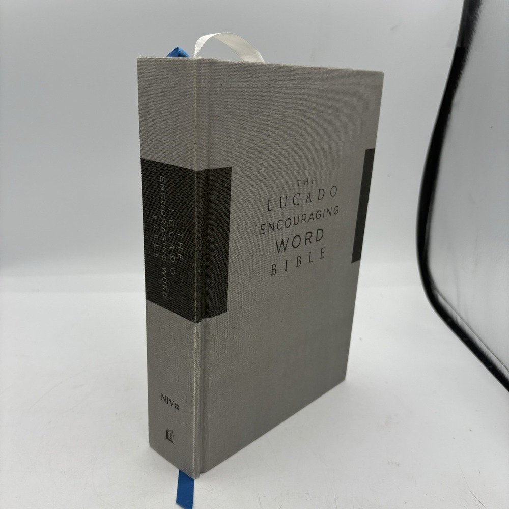 The Lucado Encouraging Word Bible‎ Max Gray 2020 Hardcover